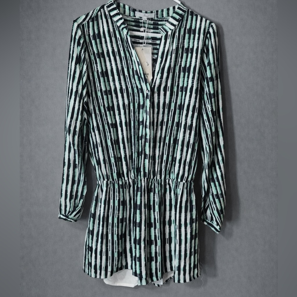 Jenn green/black geometric  long sleeve romper